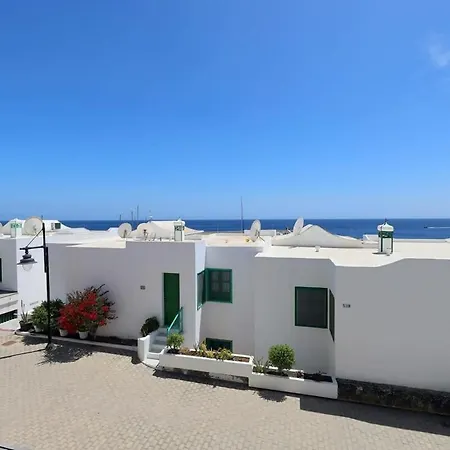 Buena Pesca 2 - Two Bed Puerto del Carmen (Lanzarote)