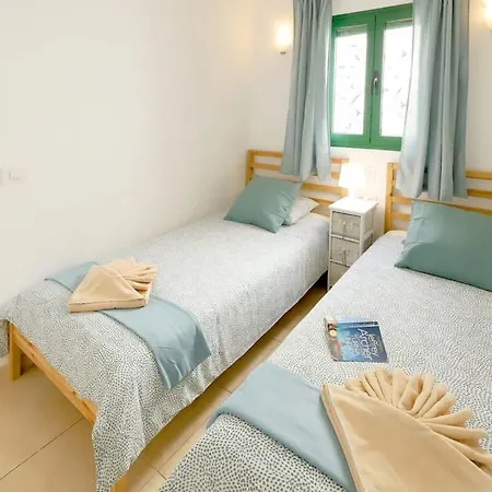Apartment Buena Pesca 2 - Two Bed Puerto del Carmen (Lanzarote)