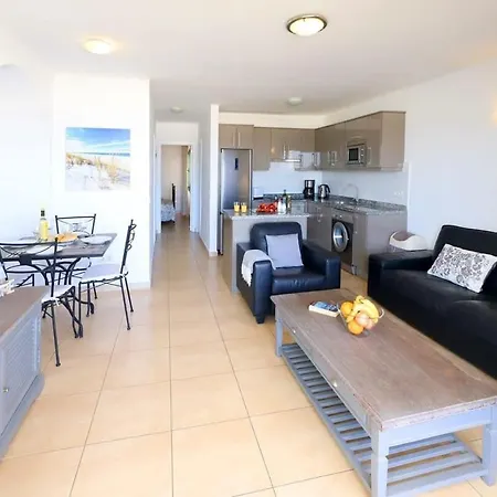 Apartment Buena Pesca 2 - Two Bed Puerto del Carmen (Lanzarote)