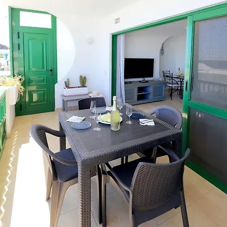 Buena Pesca 2 - Two Bed Apartment Puerto del Carmen (Lanzarote)